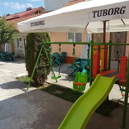 Casa Zibileanu Гостевой дом Костинешти
